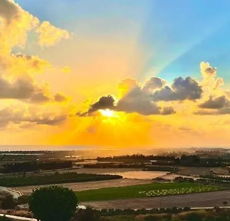 Arodafni House. Unique Views And Amazing Sunsets.