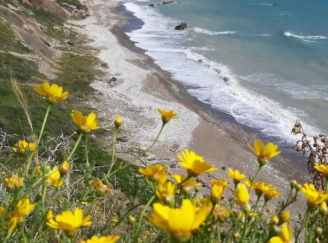 Prázdninový dům Arodafni House. Unique Views And Amazing Sunsets.