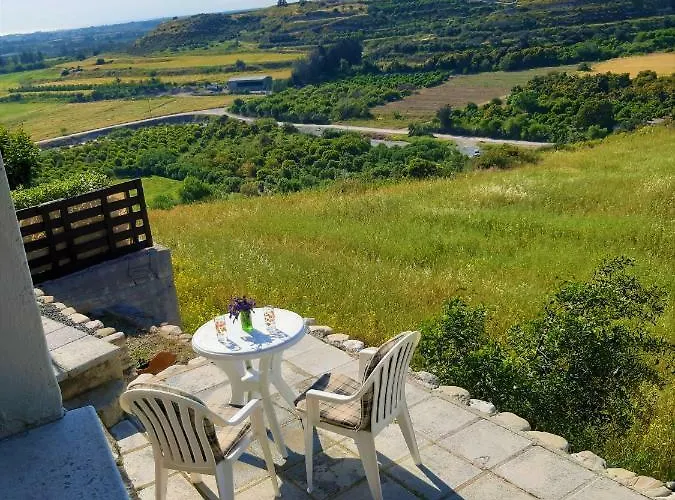 Arodafni House. Unique Views And Amazing Sunsets. Kouklia