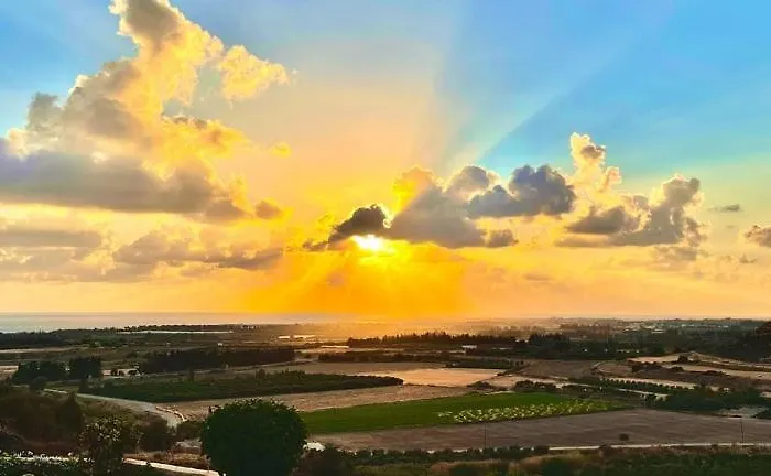 Arodafni House. Unique Views And Amazing Sunsets.