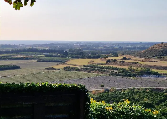 Arodafni House. Unique Views And Amazing Sunsets. Prázdninový dům
